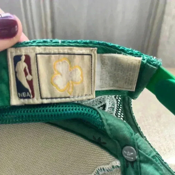 Retro Y2K streetwear Adidas NBA Boston Celtics snap back hat Gorpcore athletic - Picture 5 of 5